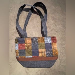 Donna Sharp Blue Quilted Purse Crossbody Messenger Bag